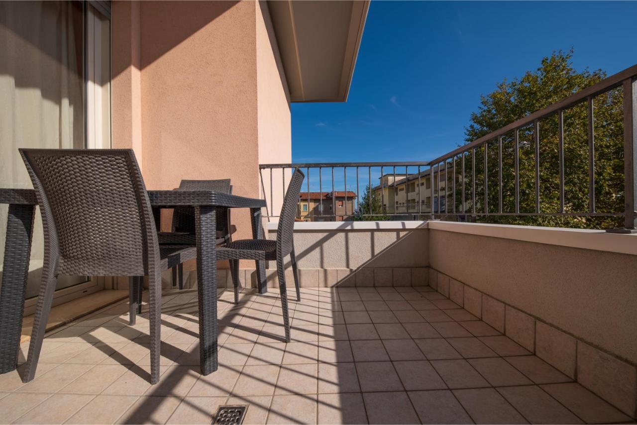 Residence Nobel Rimini Ngoại thất bức ảnh