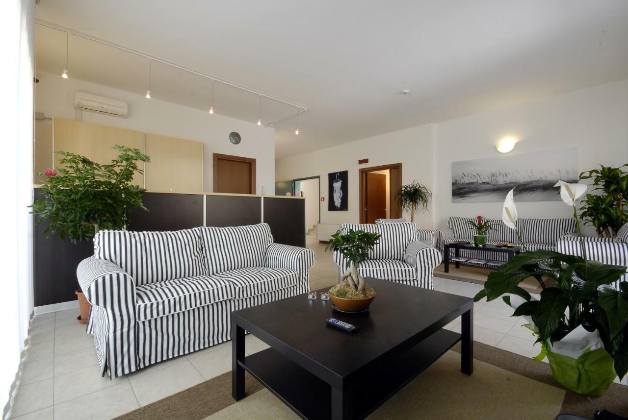 Residence Nobel Rimini Ngoại thất bức ảnh